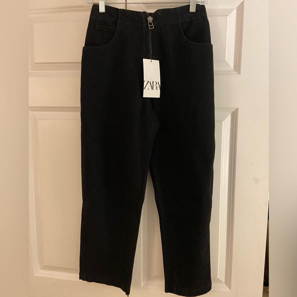 Zara NWT Cropped Barrel Leg Black Jeans
